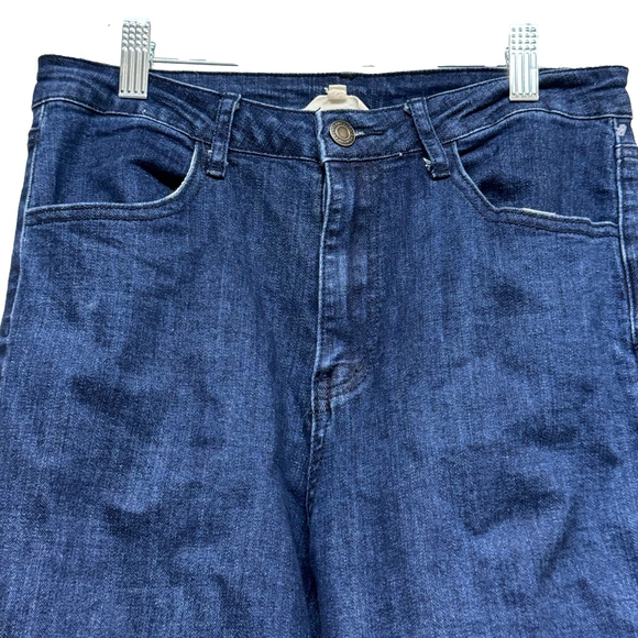 Altar'd State Women's Bell Bottom Flare Jeans Size M Dark Wash Frayed Bottom - Picture 2 of 7